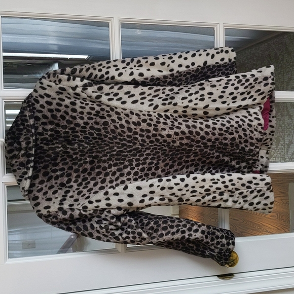 Carmin Grey/Black Cheetah Print Coat, New w/Tags, S - Picture 2 of 4